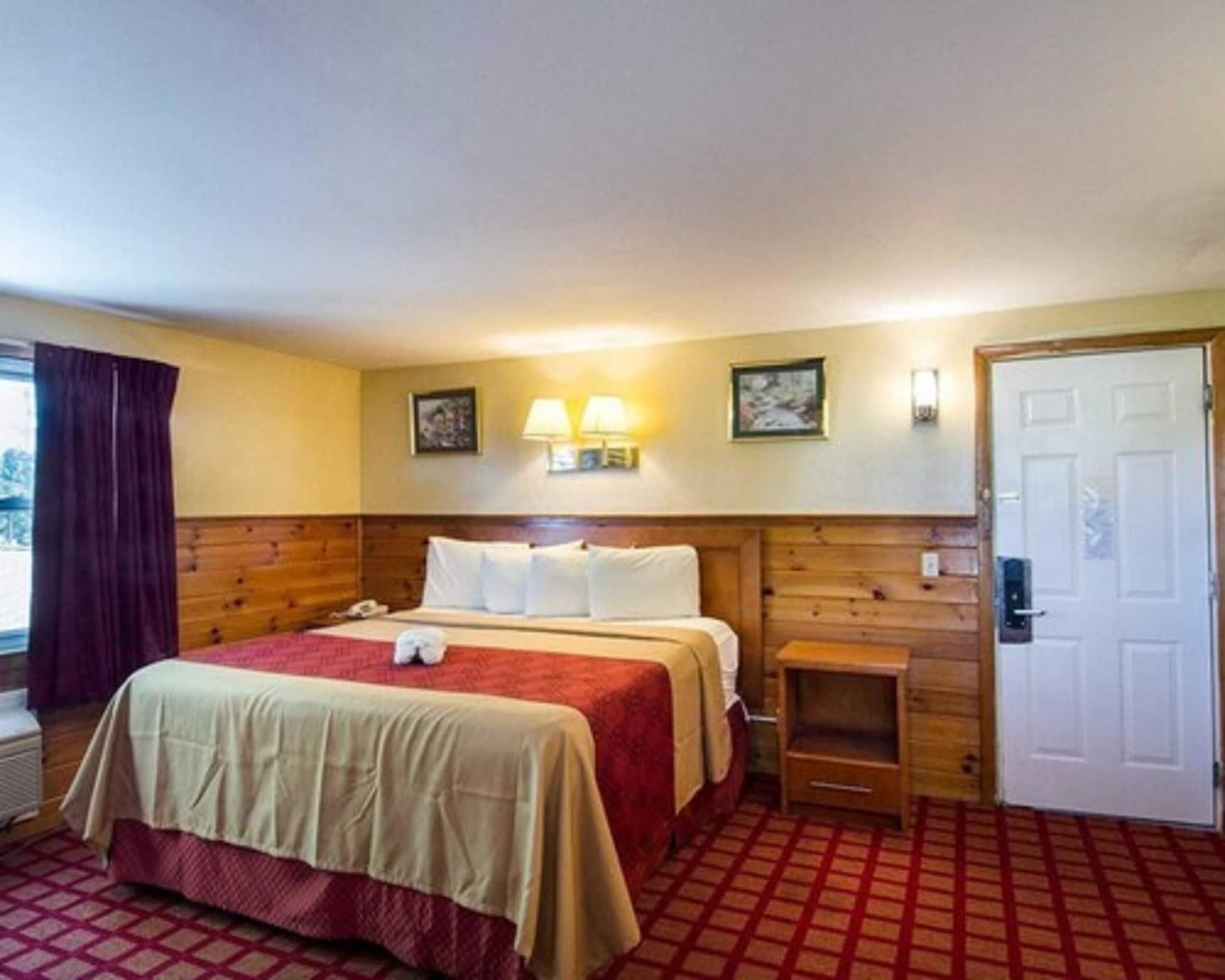 Econo Lodge By Choice - Cape Cod Вест-Ярмут Екстер'єр фото